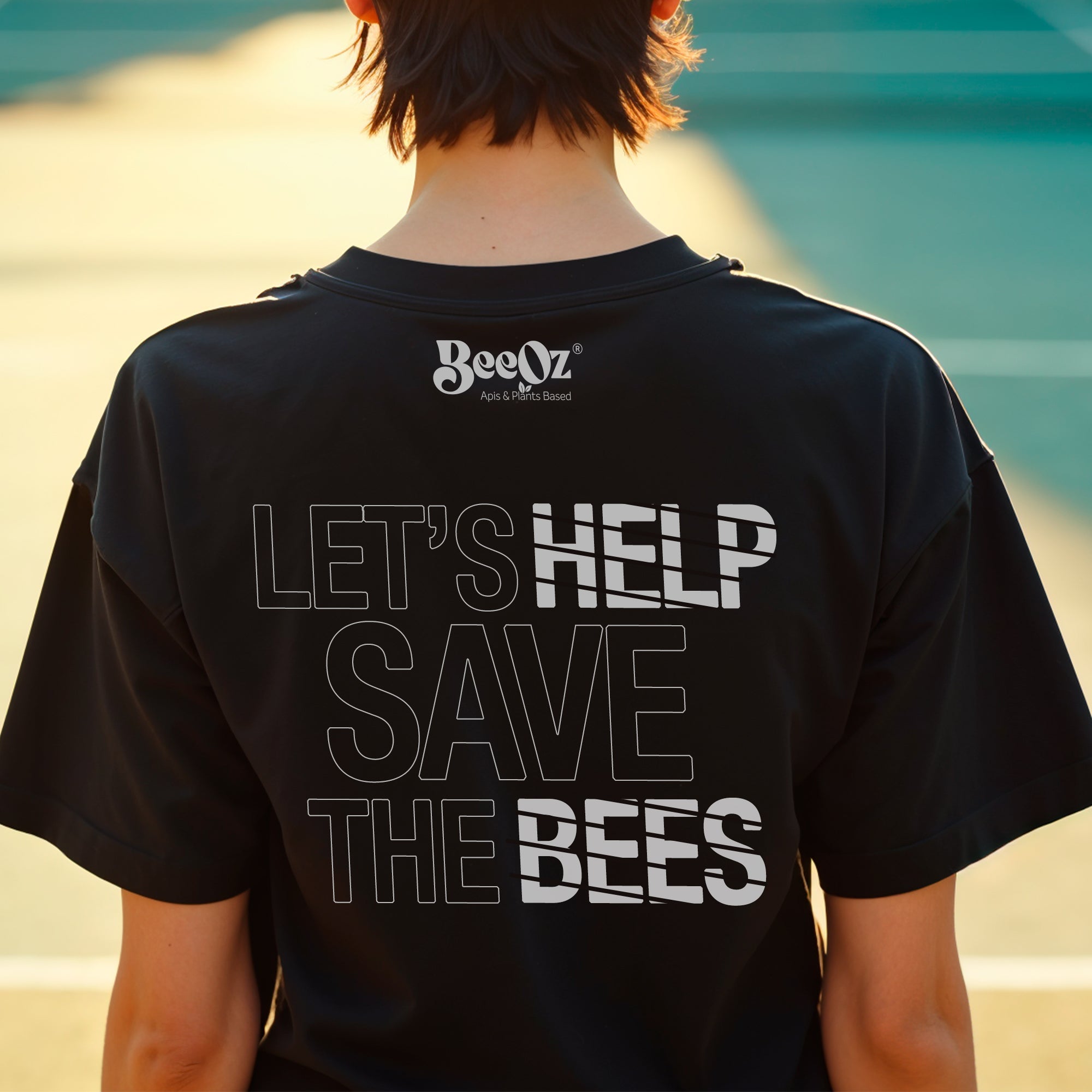 Camiseta casual: Let's Help Preta - BeeOz